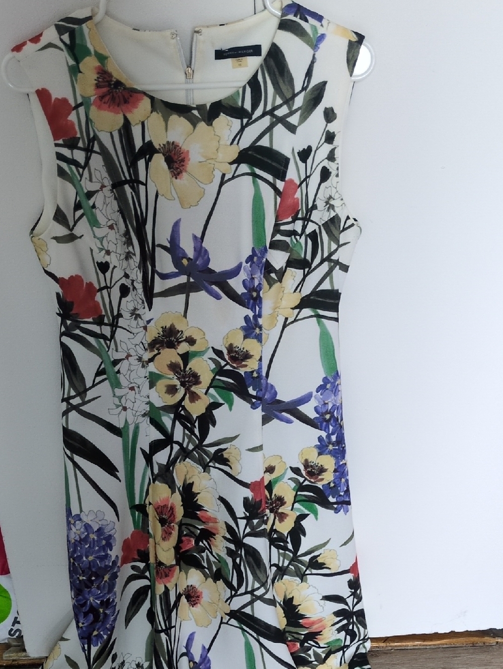 Tommy Hilfiger White Floral Sleeveless Dress
